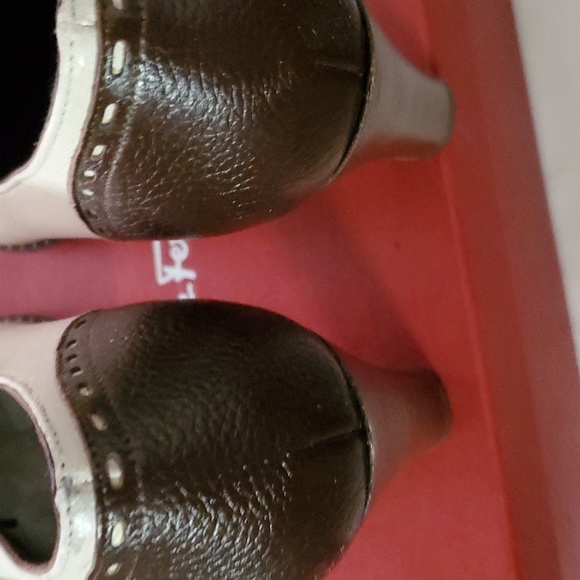 Salvatore Ferragamo Spectator - Picture 2 of 6